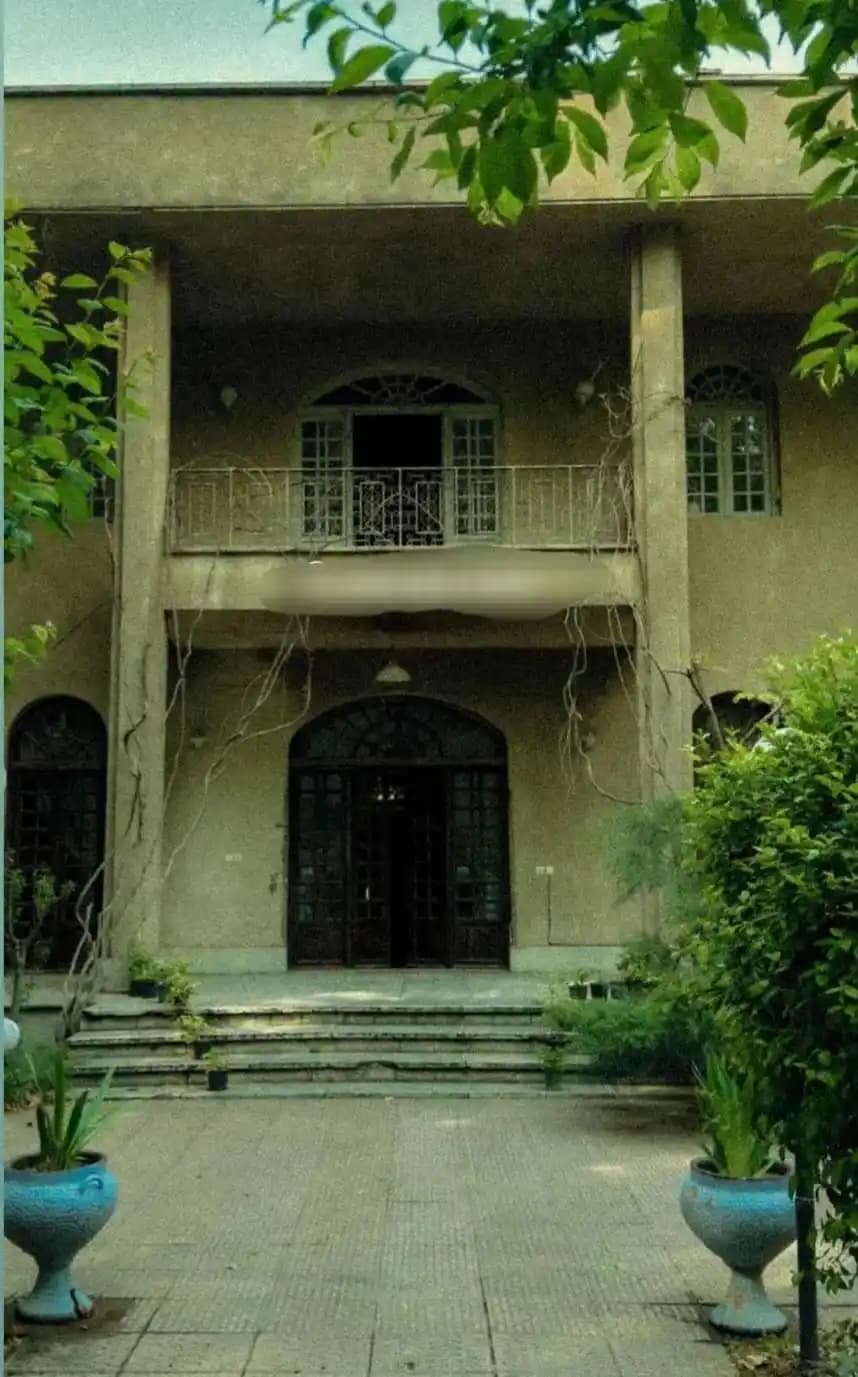 باغ عمارت ایرانی 3