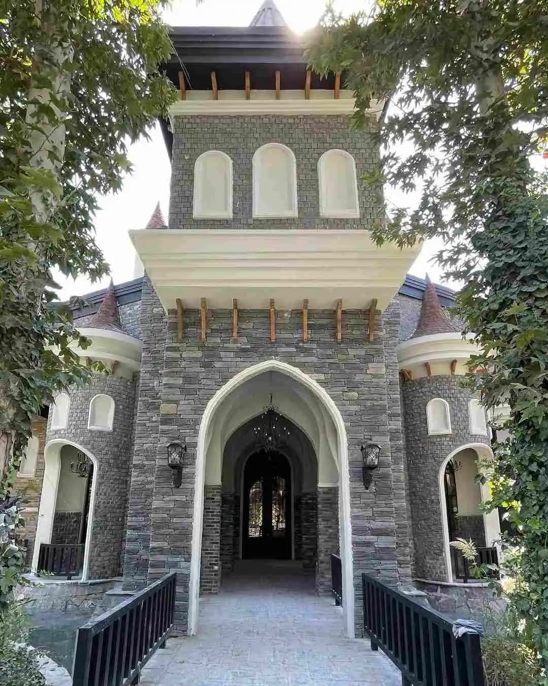 باغ عمارت صدرا 1