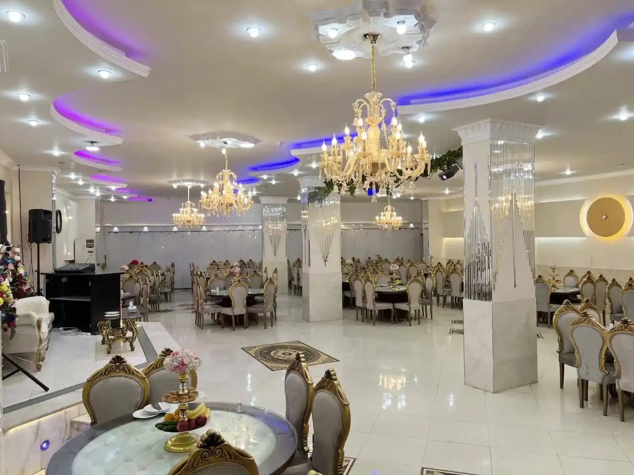 تالار قصر جهان نما اسلامشهر