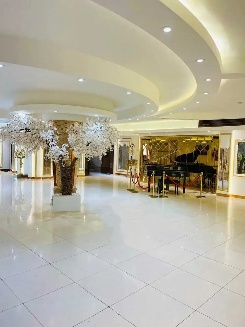تالار پذیرایی چهارباغ