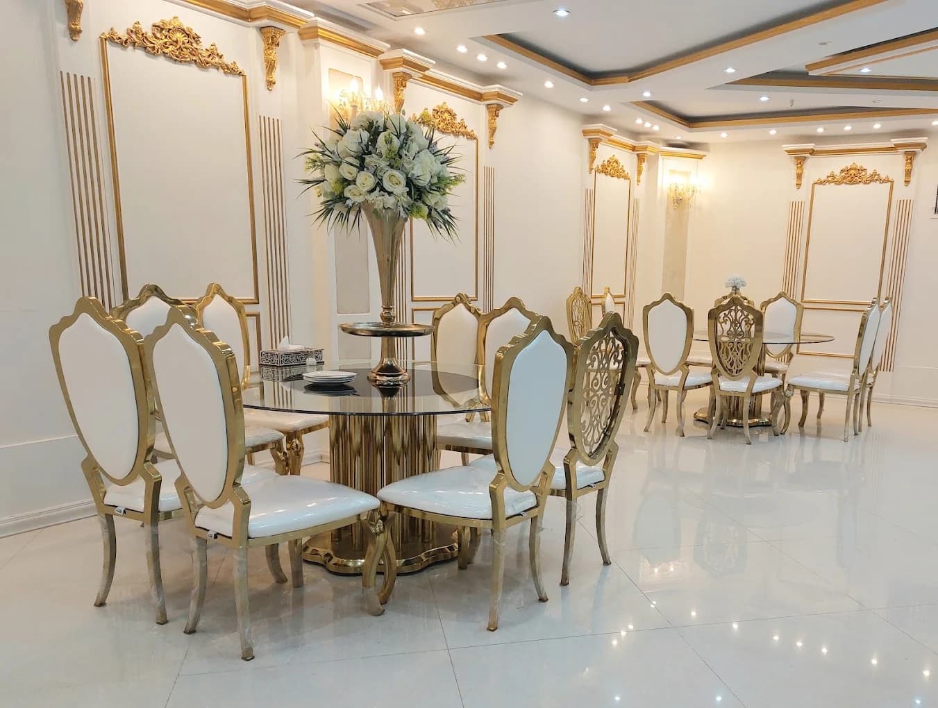 تالار پذیرایی عطر سیب